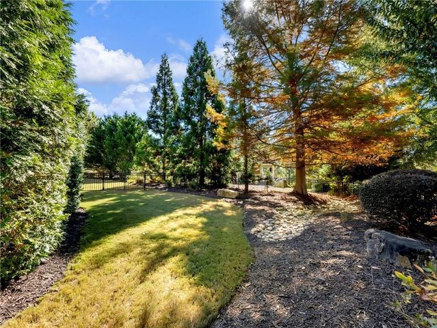 2785 Shumard Oak Drive, Braselton, GA 30517
