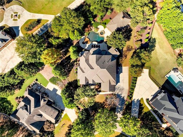 2785 Shumard Oak Drive, Braselton, GA 30517