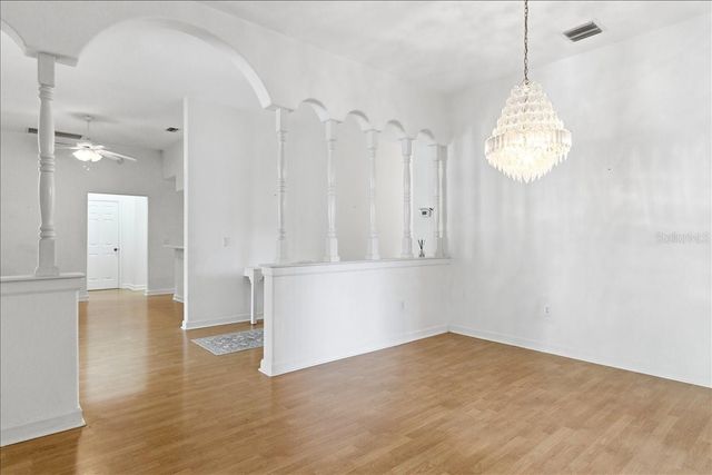 31325 PRESTWICK AVENUE, Sorrento, FL 32776