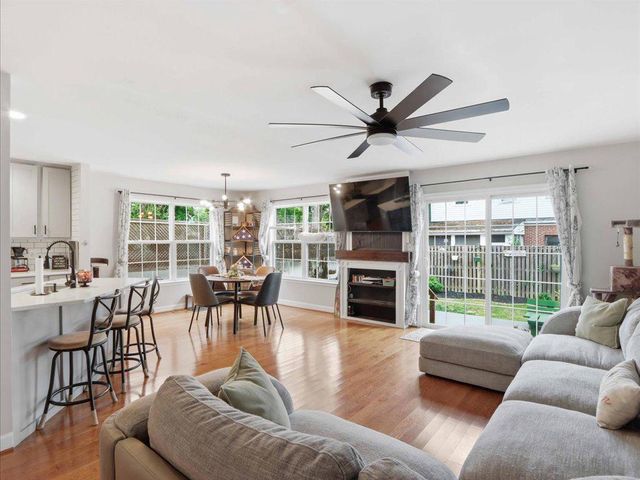 7742 LAWRENCE AVE, Pasadena, MD 21122