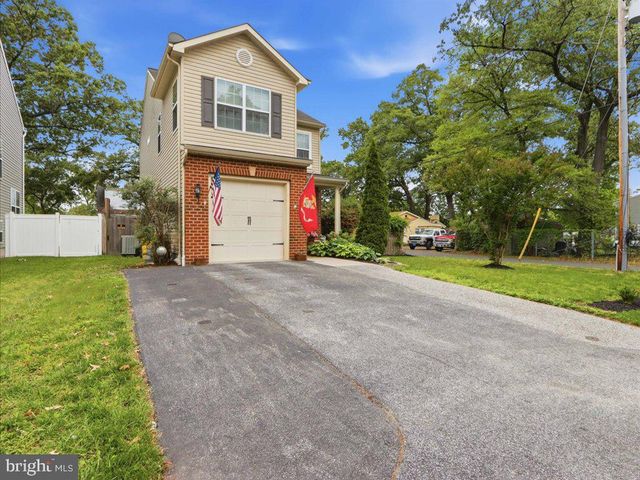 7742 LAWRENCE AVE, Pasadena, MD 21122