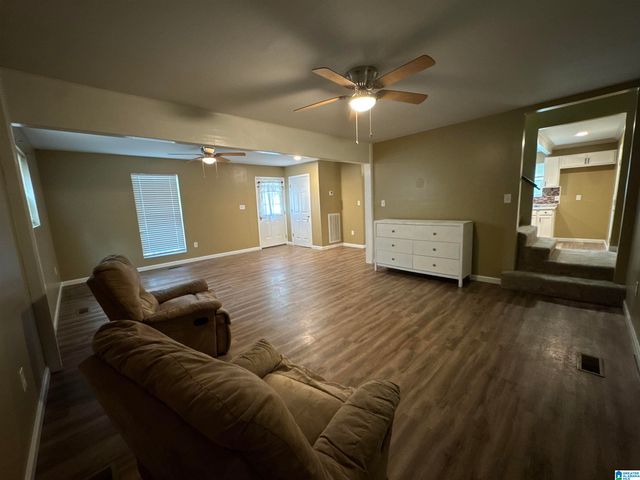 374 AVENUE D, Sumiton, AL 35148