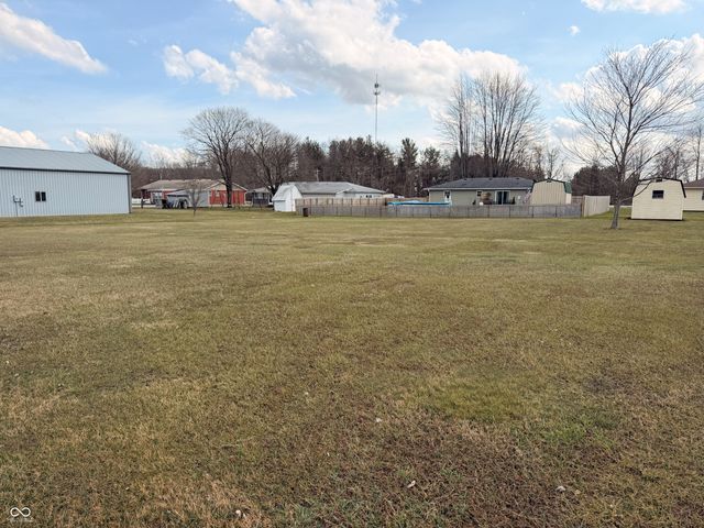 5082 E State Road 46, Greensburg, IN 47240