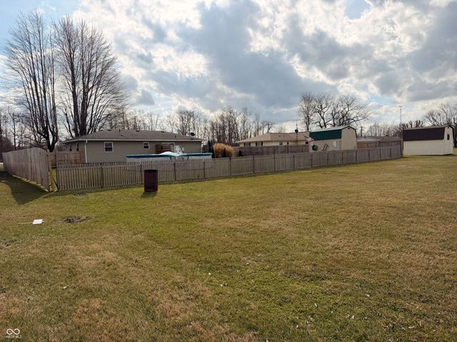 5082 E State Road 46, Greensburg, IN 47240