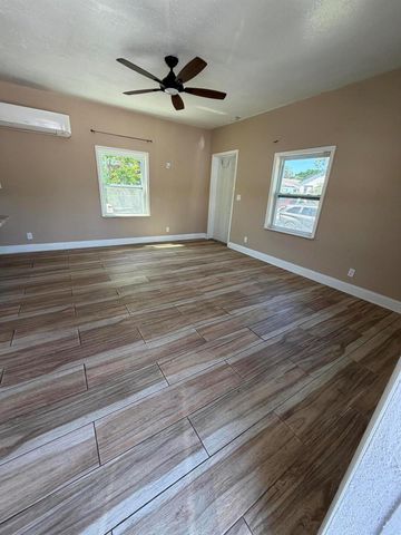 1117 3rd Avenue N 1, Lake Worth Beach, FL 33460
