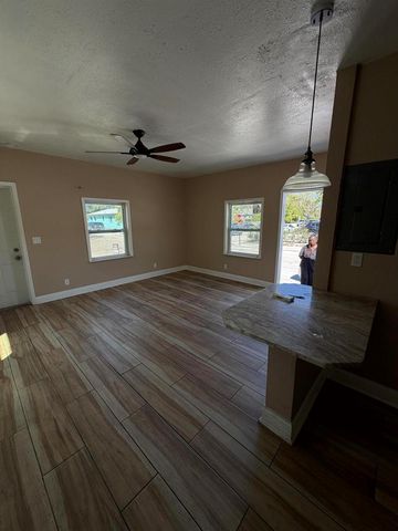 1117 3rd Avenue N 1, Lake Worth Beach, FL 33460
