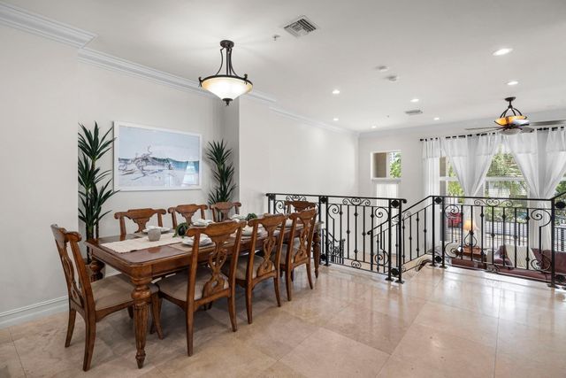 514 N Birch Road, Fort Lauderdale, FL 33304