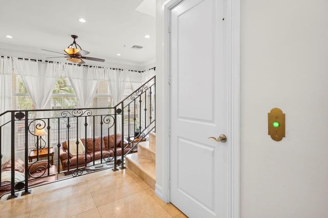 514 N Birch Road, Fort Lauderdale, FL 33304