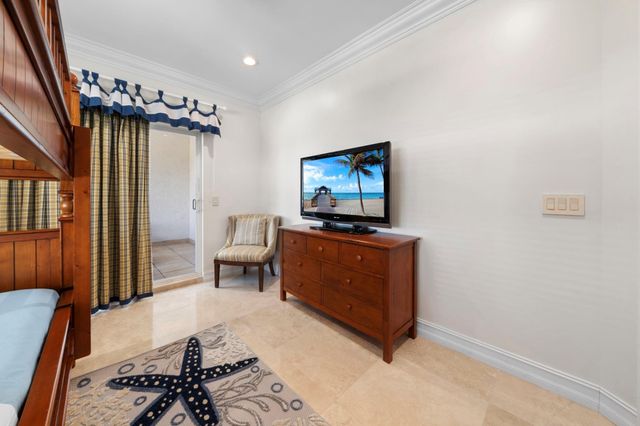 514 N Birch Road, Fort Lauderdale, FL 33304
