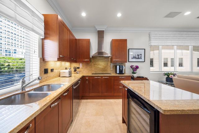 514 N Birch Road, Fort Lauderdale, FL 33304