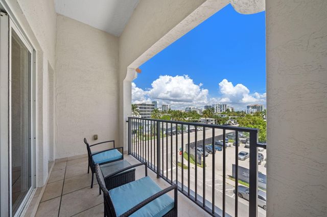 514 N Birch Road, Fort Lauderdale, FL 33304