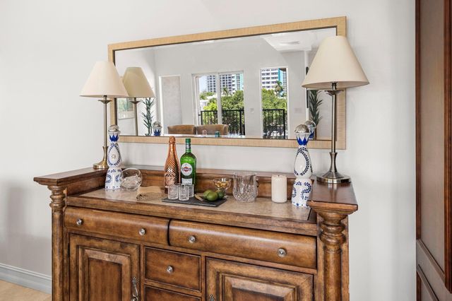 514 N Birch Road, Fort Lauderdale, FL 33304