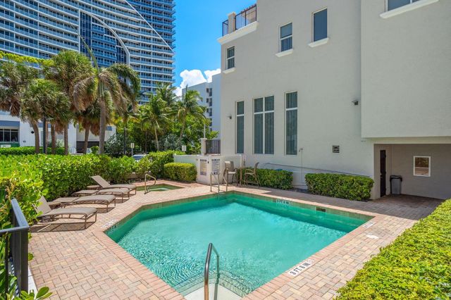 514 N Birch Road, Fort Lauderdale, FL 33304