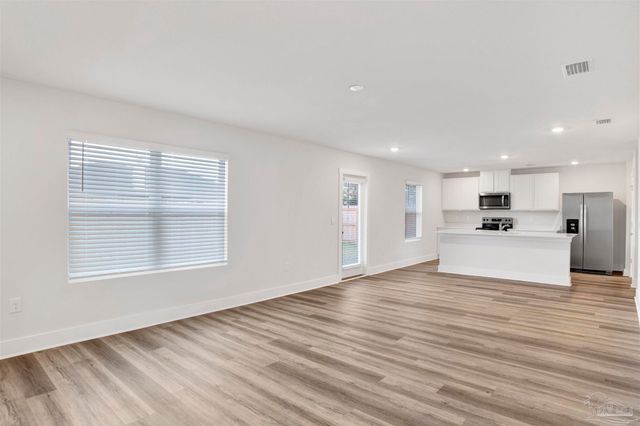 4932 Valor Ct, Pace, FL 32571