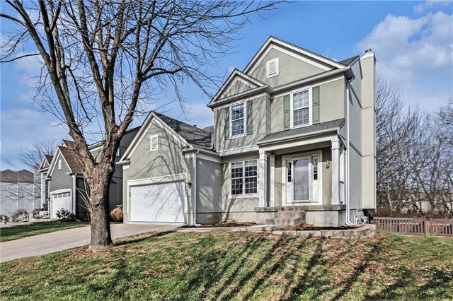 15607 S Blackfoot Street, Olathe, KS 66062