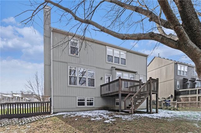 15607 S Blackfoot Street, Olathe, KS 66062