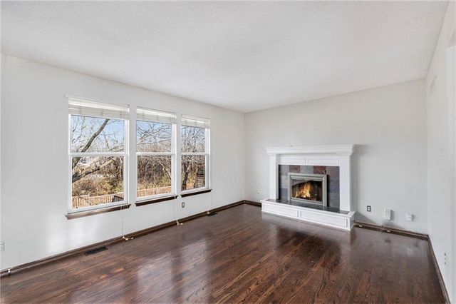 15607 S Blackfoot Street, Olathe, KS 66062