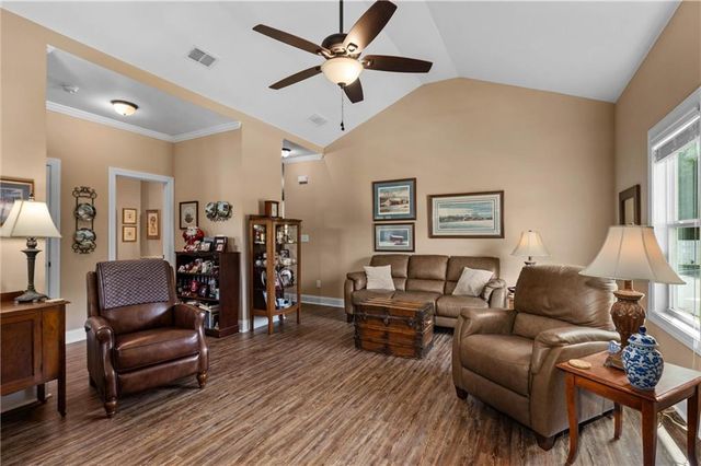 54 Calloway Lane, Cartersville, GA 30120