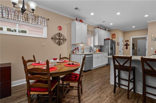 54 Calloway Lane, Cartersville, GA 30120