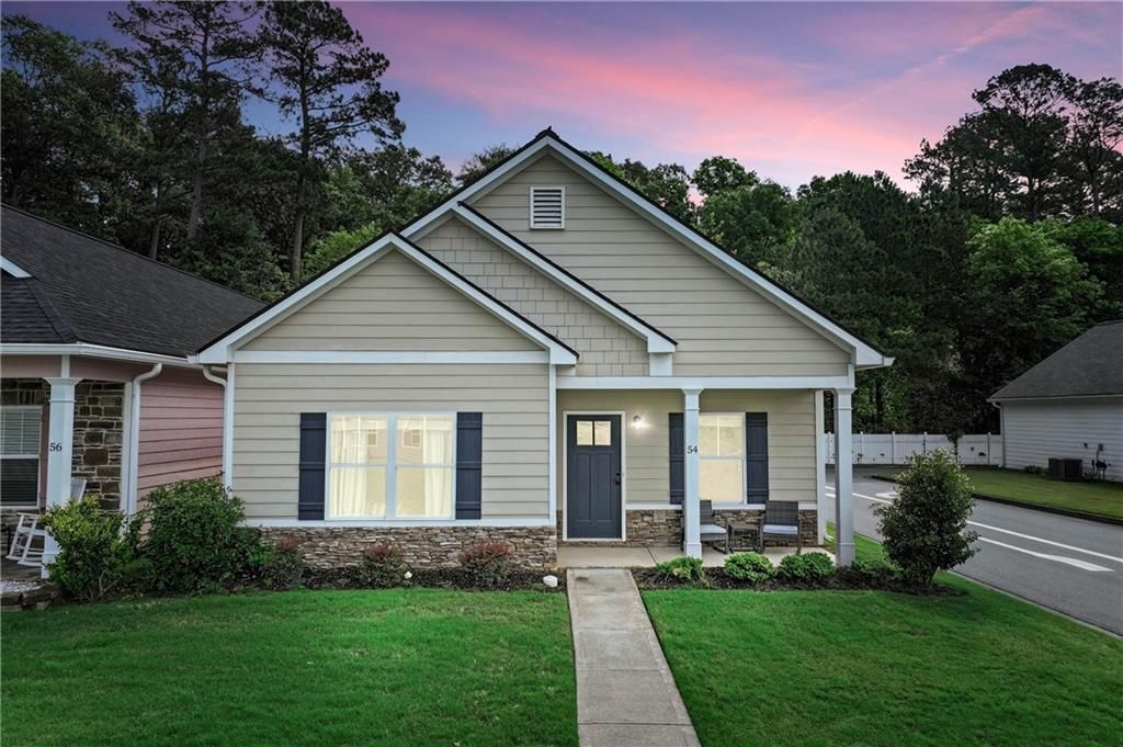54 Calloway Lane, Cartersville, GA 30120