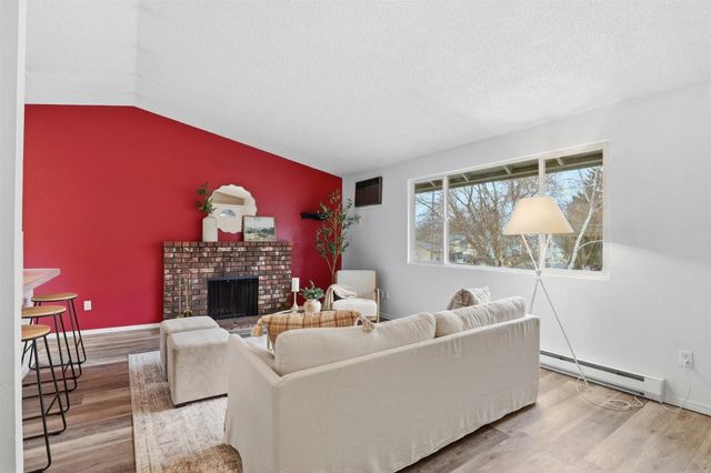 202 E Weile Ave, Spokane, WA 99208