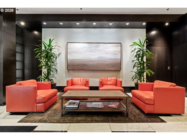 333 Nw 9TH Ave 609, Portland, OR 97209