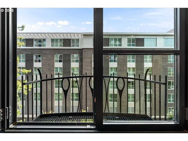 333 Nw 9TH Ave 609, Portland, OR 97209