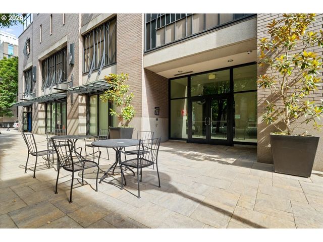 333 Nw 9TH Ave 609, Portland, OR 97209