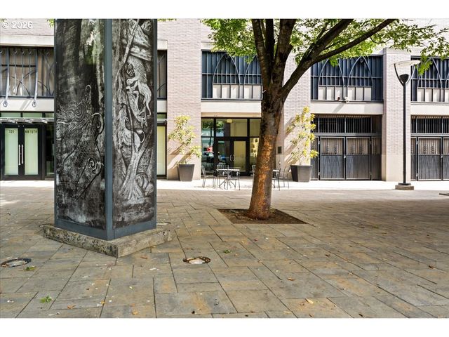 333 Nw 9TH Ave 609, Portland, OR 97209