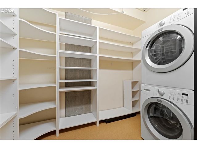 333 Nw 9TH Ave 609, Portland, OR 97209