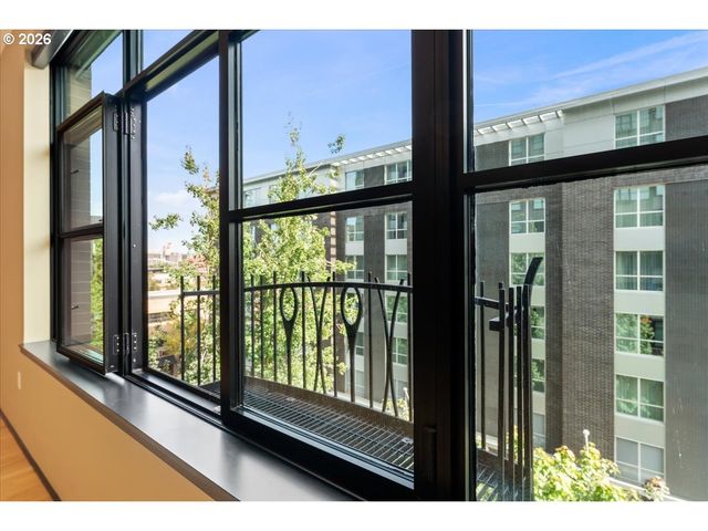 333 Nw 9TH Ave 609, Portland, OR 97209