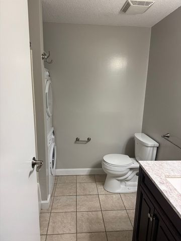 30 Silver Hill 7, Natick, MA 01760