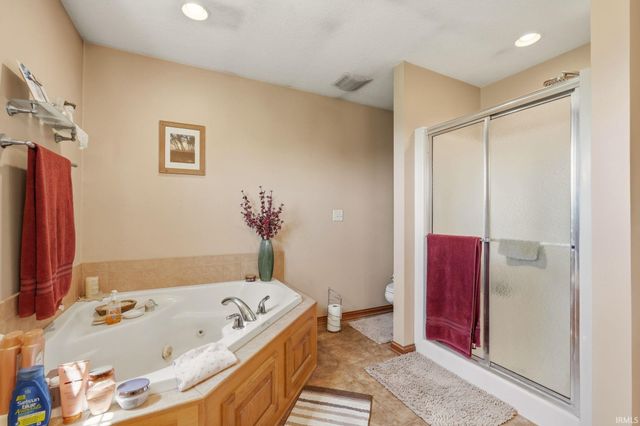 5600 N 300 E Road, Decatur, IN 46733