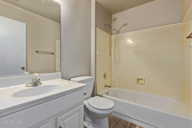 4607 E Abraham Lane, Phoenix, AZ 85050