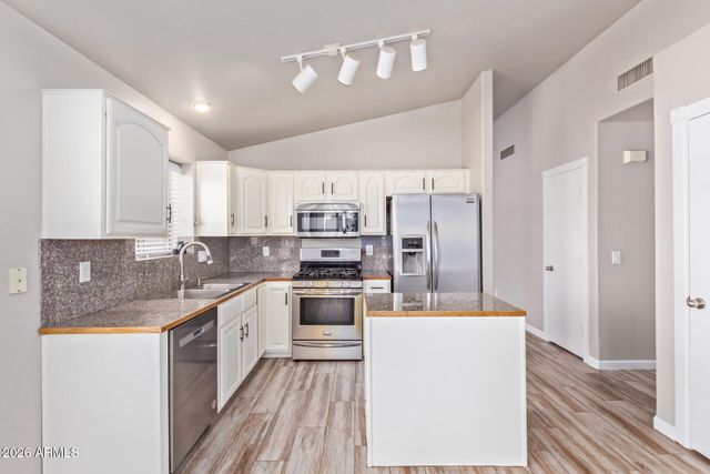 4607 E Abraham Lane, Phoenix, AZ 85050
