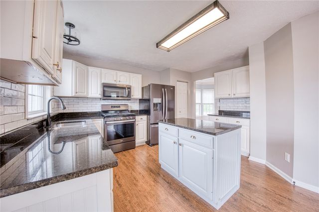 7039 Highland Creek Drive, South Fayette, PA 15017