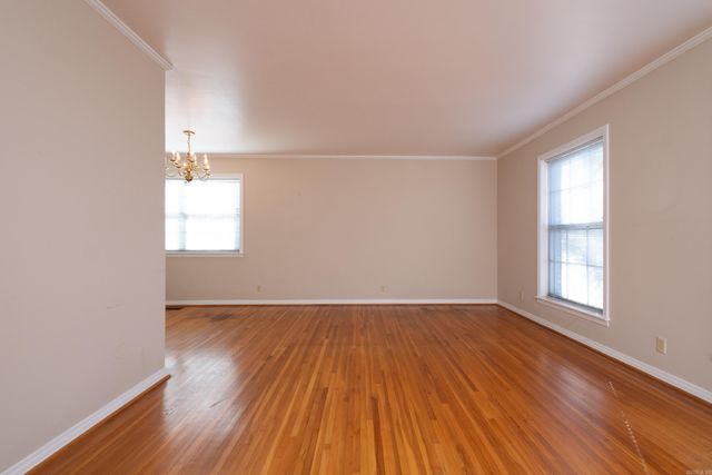 55 Warwick Road, Little Rock, AR 72205