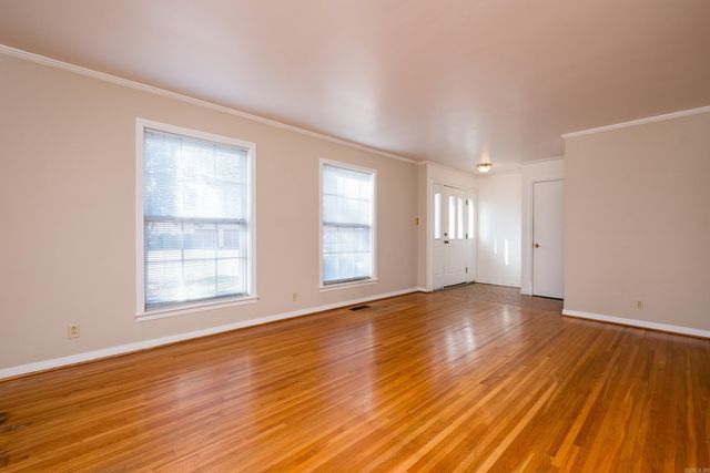 55 Warwick Road, Little Rock, AR 72205