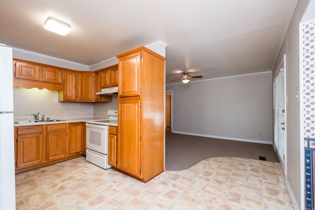 55 Warwick Road, Little Rock, AR 72205