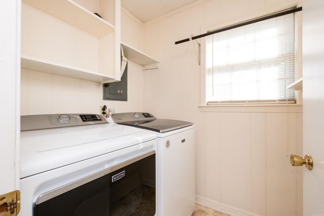 55 Warwick Road, Little Rock, AR 72205