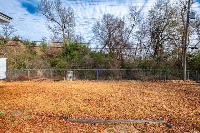 55 Warwick Road, Little Rock, AR 72205