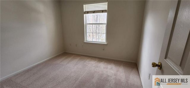 17 Rondell Lane 190, Old Bridge, NJ 08879