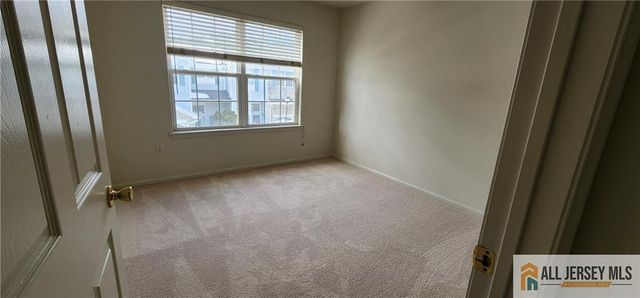 17 Rondell Lane 190, Old Bridge, NJ 08879