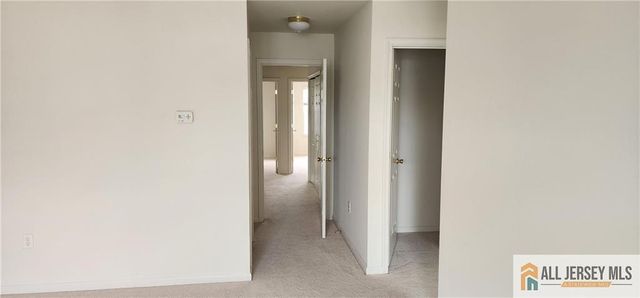 17 Rondell Lane 190, Old Bridge, NJ 08879