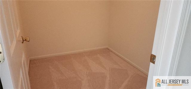 17 Rondell Lane 190, Old Bridge, NJ 08879