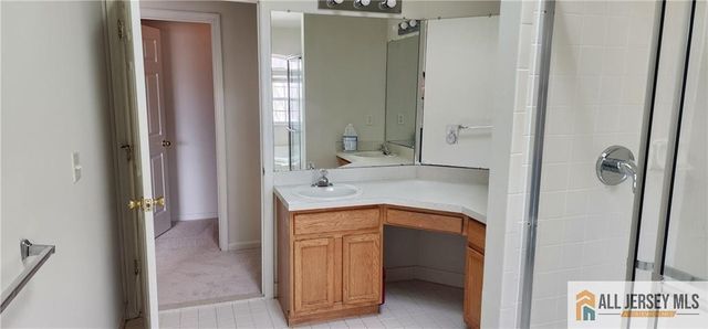 17 Rondell Lane 190, Old Bridge, NJ 08879