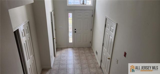 17 Rondell Lane 190, Old Bridge, NJ 08879