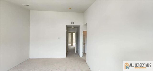 17 Rondell Lane 190, Old Bridge, NJ 08879