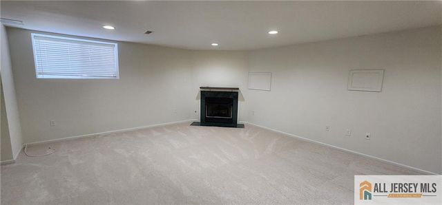 17 Rondell Lane 190, Old Bridge, NJ 08879