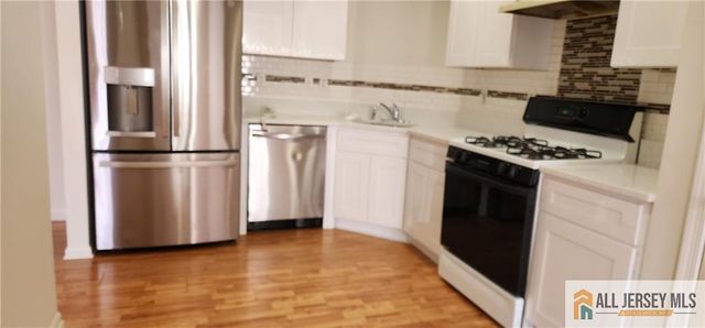 17 Rondell Lane 190, Old Bridge, NJ 08879